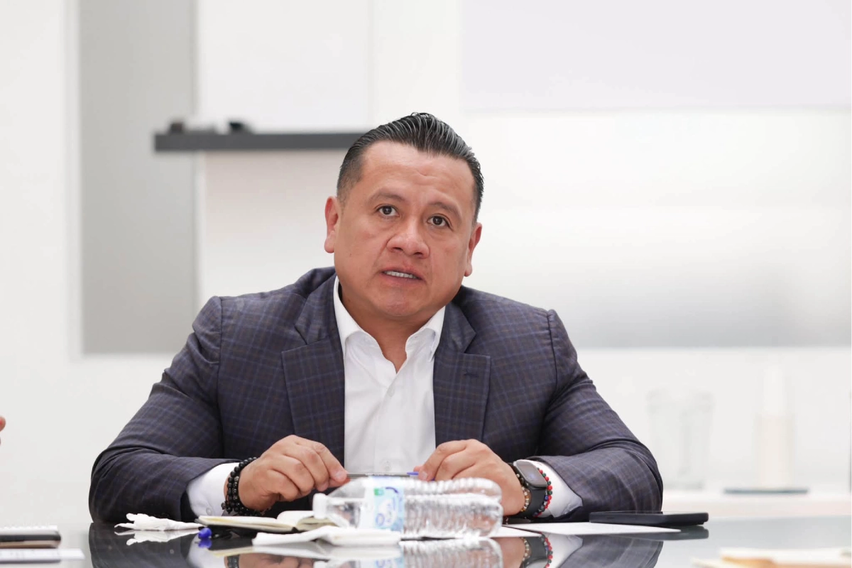 Torres Piña fue designado como ganador del proceso interno de Morena rumbo a las elecciones de 2027. (Foto: Facebook)