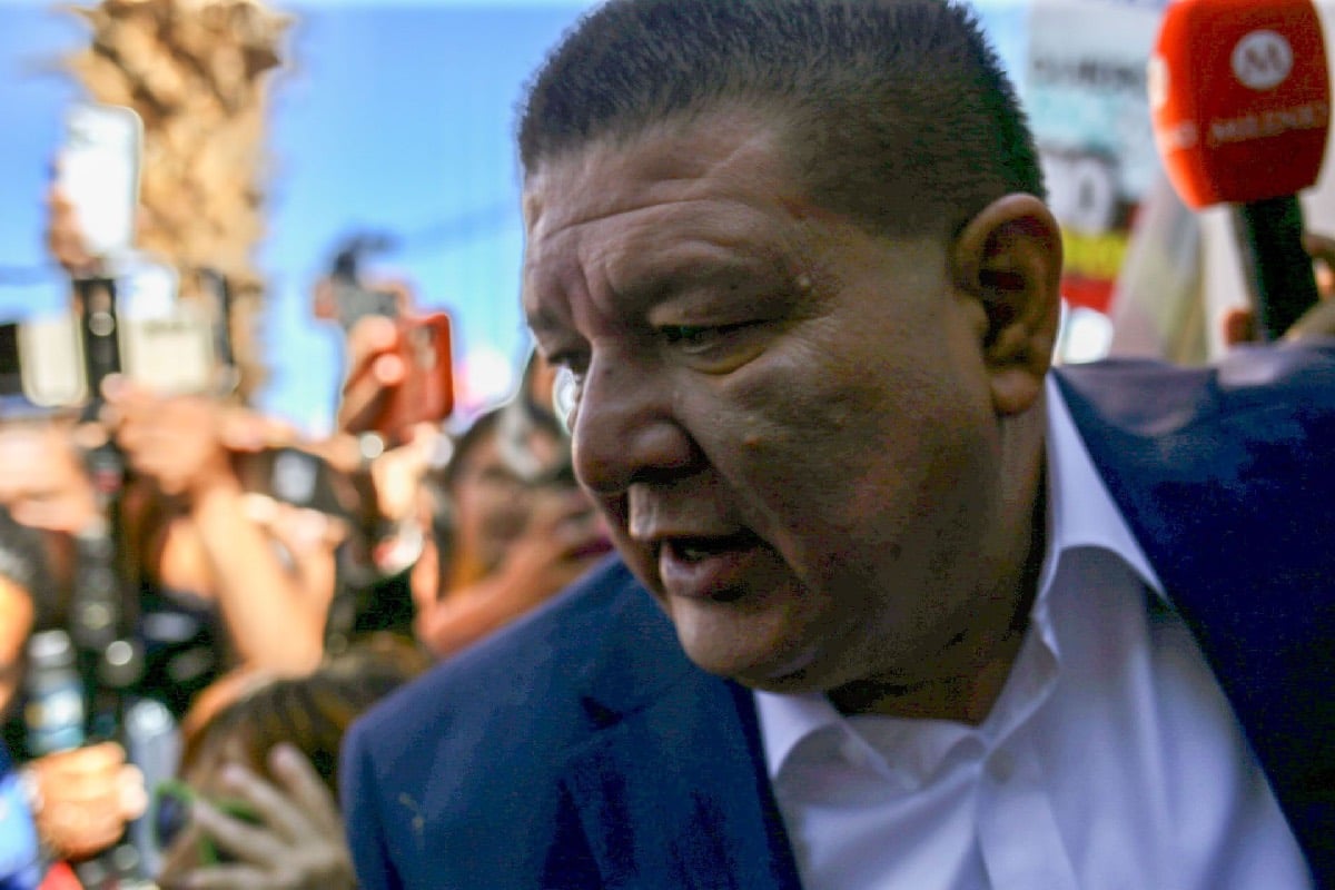Richard Halliday, agente de EU asesinado en Chihuahua en 2025; su familia denuncia a Maru Campos ante la FGR